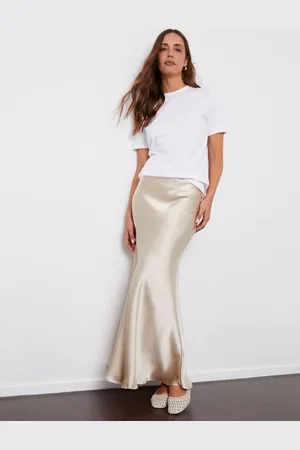 Threadbare Maxi Velvet Slip Skirt38