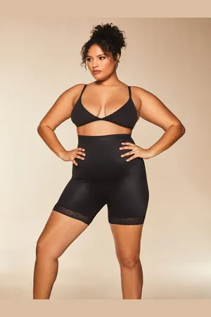 Lipsy London Sculpt Medium Tummy Control Mid Thigh Shapewear Short42