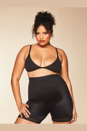 Lipsy London Sculpt Medium Tummy Control Mid Thigh Shapewear Shorts44