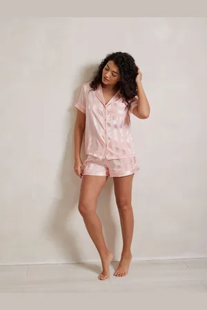 Chelsea Peers Satin Jacquard Stripe Short Pyjama Set44