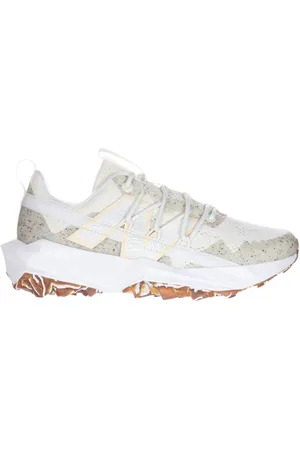 New Balance Womens Tektrl Trainers