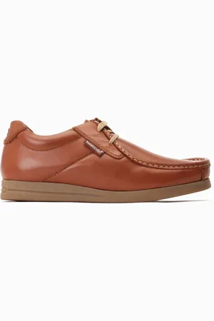 Base London Natural Event Waxy Tan Lace-Up Wallabee Shoes