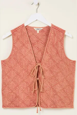 Fat Face FatFace Quilted Tie Front Waistcoatmedium