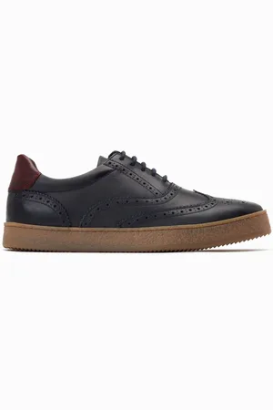 Base London Christo Broguesko Sneakers