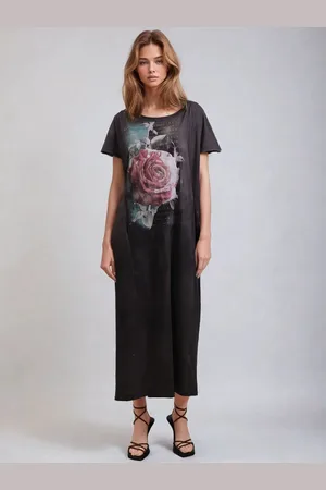 Religion Cloak Maxi T-Shirt Dress With Vintage Rose Graphic34