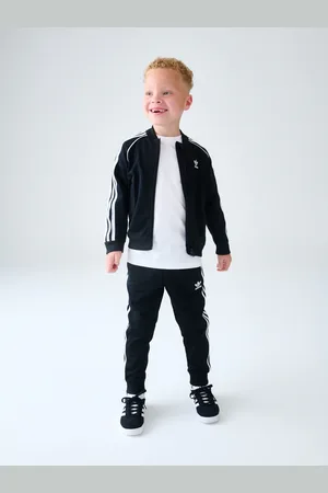 adidas Adidas original SST Tracksuit5 - 6 år (110 - 116cm)