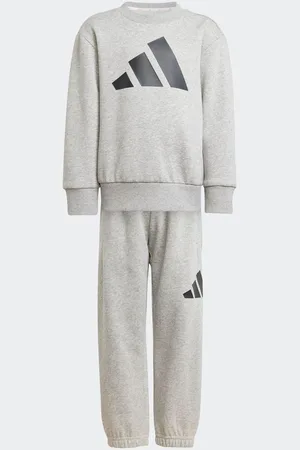 adidas Træningsdragt5 - 6 år (110 - 116cm)