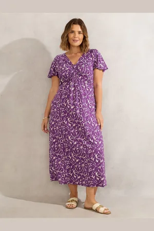 Live Unlimited London Curve Leaf Print Pleat Front Midi Dress56
