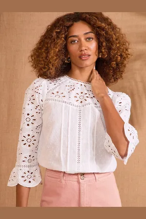 Love & Roses Broderie 3/4 Sleeve Crew Neck 100% Cotton Blouse46