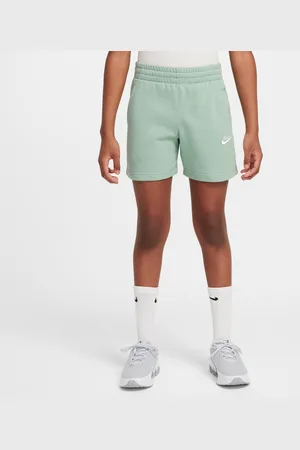 Nike Sportswear Club Fleece-shorts (13 cm) i french terry til større børn (piger)