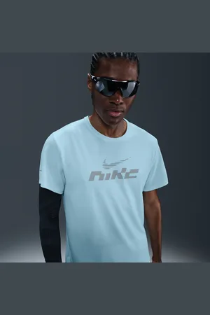 Nike Kortærmet Miler Flash Dri-FIT UV-løbeoverdel til mænd