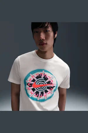 Nike Sportswear-T-shirt