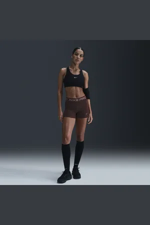 Nike Pro Leak Protection: Menstruationsshorts (7,6 cm) med mellemhøj talje til kvinder