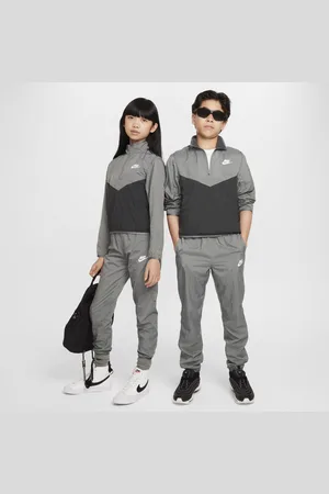 Nike Sportswear-tracksuit til større børn
