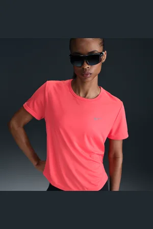 Nike Kortærmet Tempo Dri-FIT-løbetop til kvinder