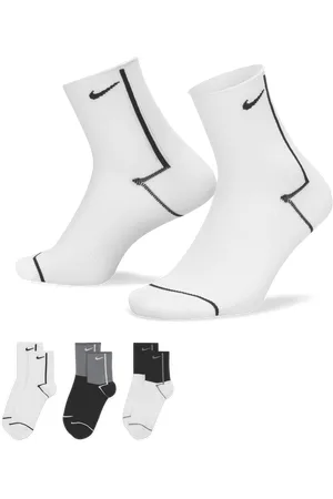 Nike Everyday Plus Lightweight-træningsankelstrømper til kvinder (3 par)