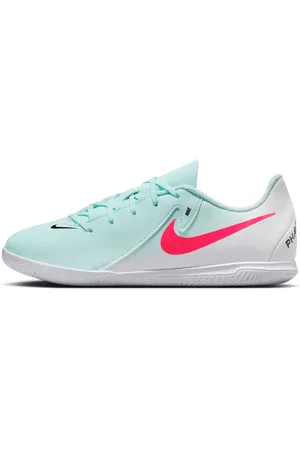 Nike Jr. Phantom GX 2 Club IC-fodboldsko til små/større børn