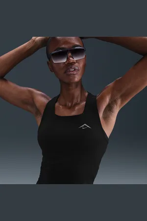 Nike Trail Dri-FIT-løbetanktop med til kvinder