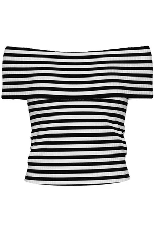 Pieces® Pclaya Off-shoulder Top