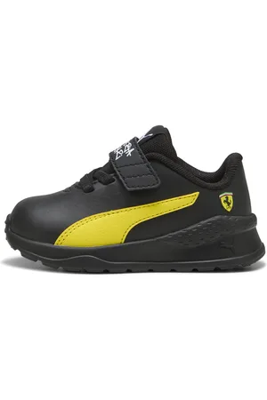 PUMA Scuderia Ferrari HP Anzarun Sneakers Toddler, Black, Size 21, Shoes
