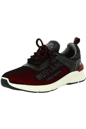 Mustang Sneakers RON