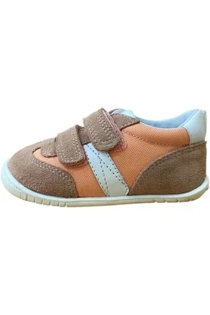 Titanitos Sneakers CRB520 RIKI Rosa Palo