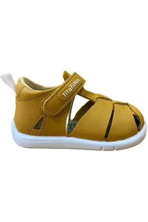 Titanitos Sandaler til børn B 500 ERIC Sandalia respetuosa Mostaza