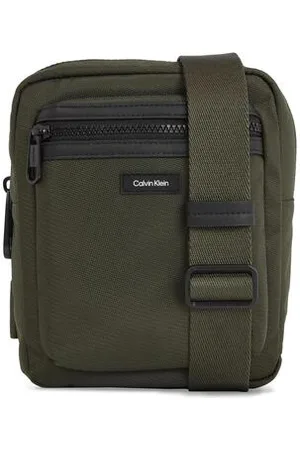 Calvin Klein Skuldertasker ESSENTIAL CONV REPORTER K50K511639