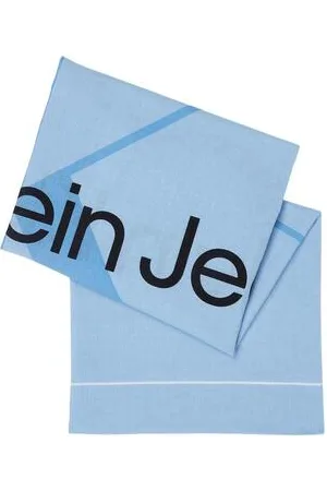 Calvin Klein Halstørklæder CUT OUT MONOLOGO SHAWL K60K611981