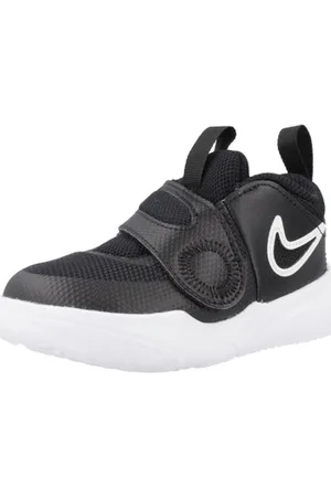 Nike Sneakers TEAM HUSTLE D 11