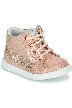 GBB Sneakers FAMIA