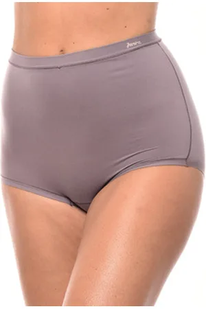 Janira Trusser 1030891-DUSTY