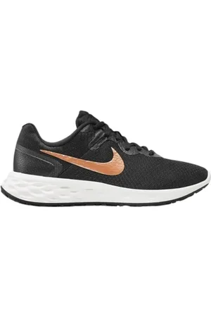 Nike Sko Multisport W REVOLUTION 6 NN
