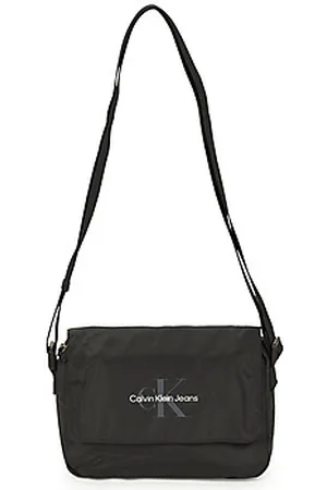 Calvin Klein Skuldertasker SPORT ESSENTIALS UT FLAP CB22