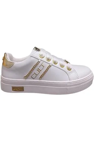 Cult Sneakers krug