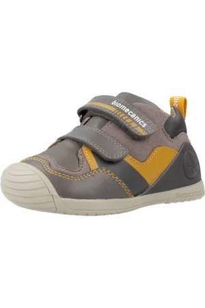 Biomecanics Sneakers 241122B