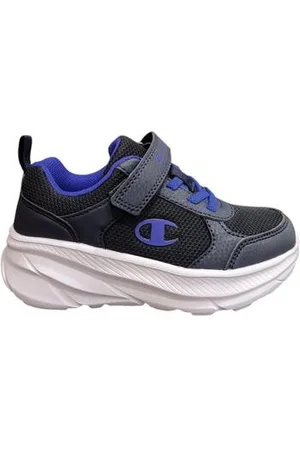 Champion Sneakers hero