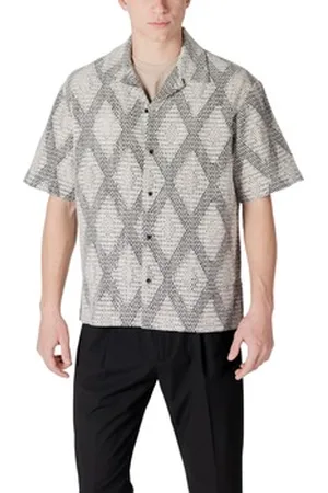 Antony Morato Skjorter m. korte ærme RELAXED FIT WITH LOGOED METAL BADGE MMSS00186-FA140280
