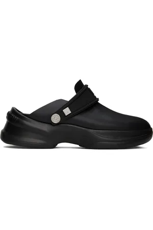 WOOYOUNGMI Black Embossed Clogs