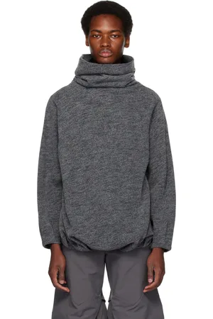 pet-tree-kor Gray Agaric Turtleneck