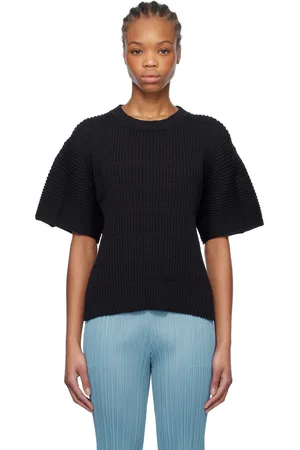 PLEATS PLEASE ISSEY MIYAKE Black Jiggly Knit Sweater