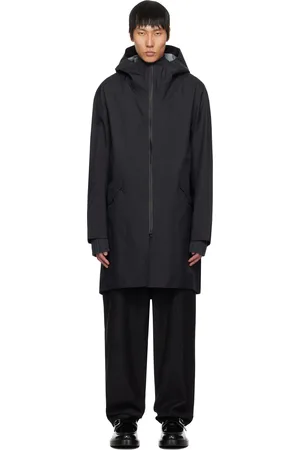 Veilance Monitor Coat
