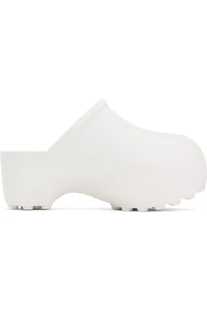 Praying Clogs