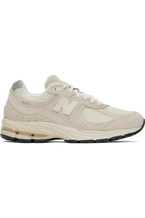 New Balance Taupe 2002R Sneakers