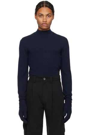 Hyein Seo Navy Military Turtleneck & Gloves Set