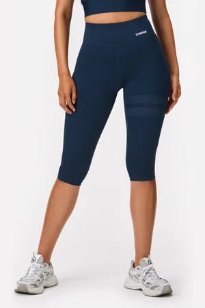 Stronger Signature Capri Leggings