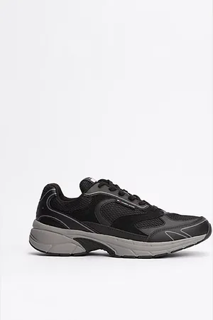 Tommy Hilfiger Colour-Blocked Mixed Texture Trainers