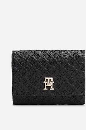 Tommy Hilfiger Debossed Trifold Wallet
