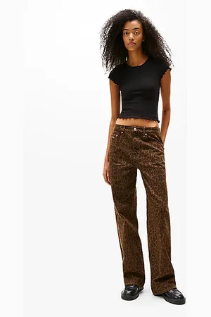 Tommy Hilfiger Mid Rise Relaxed Straight Leg Jeans