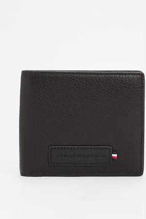 Tommy Hilfiger Premium Leather Bifold Wallet